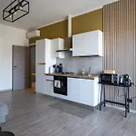 Апартаменты Aria 1 Leggiuno